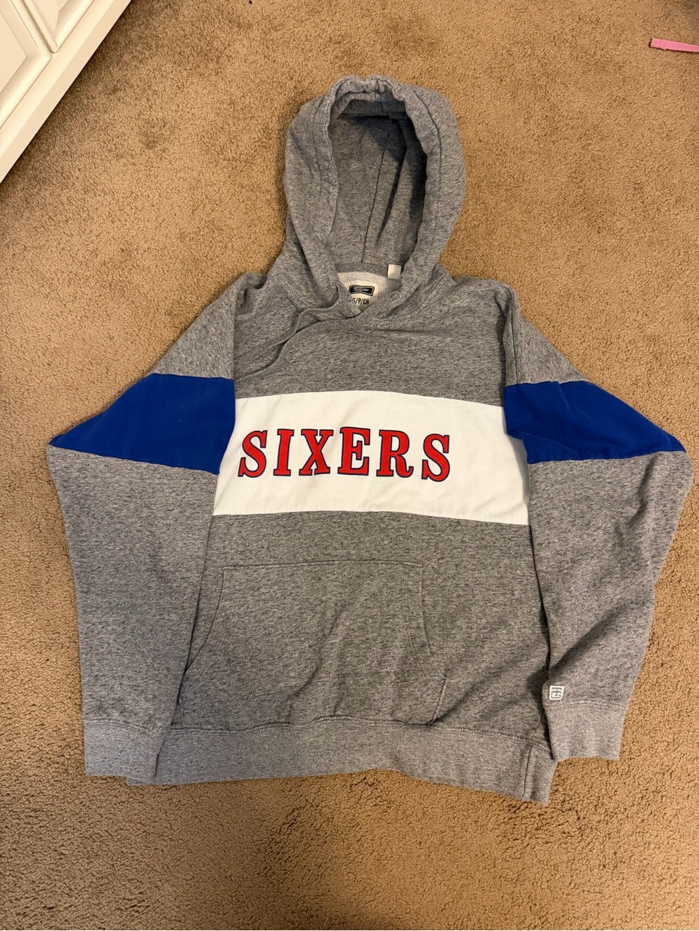 Men's Gray Philadelphia 76ers Colorblock Hoodie with Blue Accents